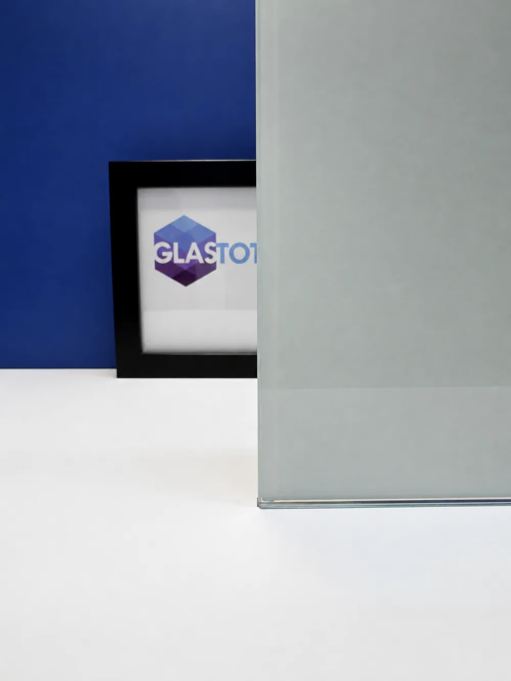 Gehard gelakt glas