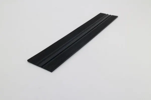 PEXT Oplegrubber 60 Zwart per m1