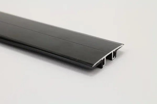 PEXT Glaskoppelprofiel 60 - Glasrubber Dwarsdeling Zwart per m1